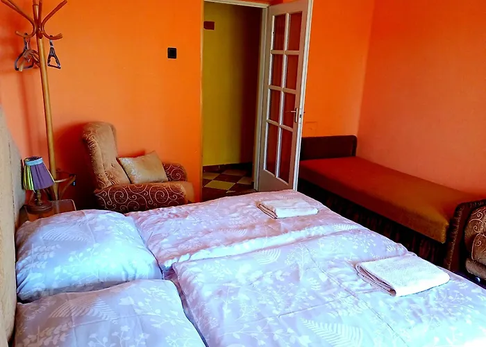 Guest house Tornacos Haz 3*